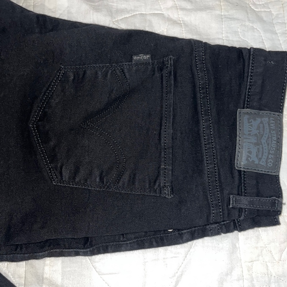 Levi’s Black denim Classic straight jeans size 4 womens